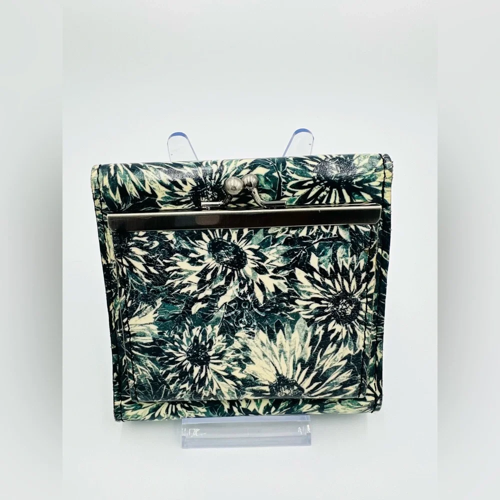 Patricia Nash Compact Wallet